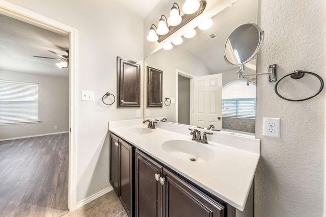 1811 Conn Creek RD, Cedar Park, TX 78613