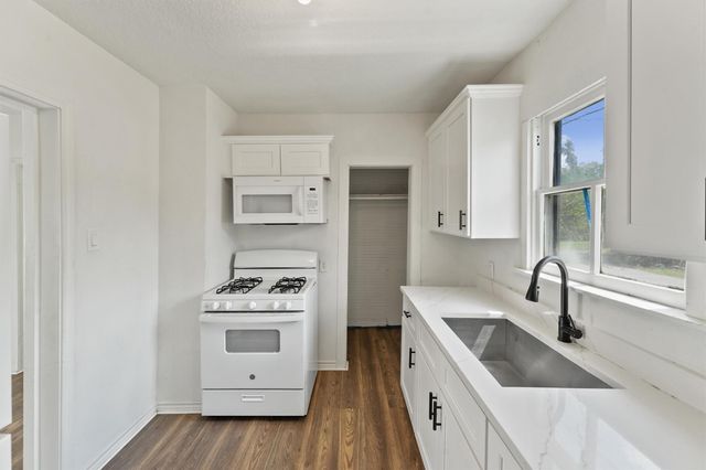 3019 Florida Street 3, Houston, TX 77026