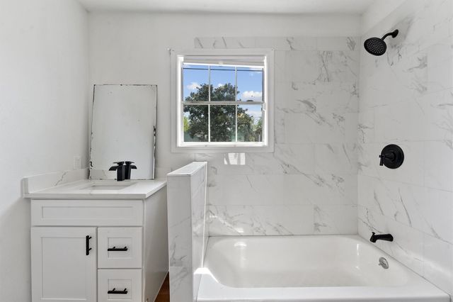 3019 Florida Street 3, Houston, TX 77026