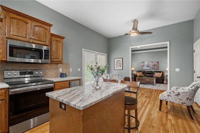 3805 S Beatrice Drive, Independence, MO 64055