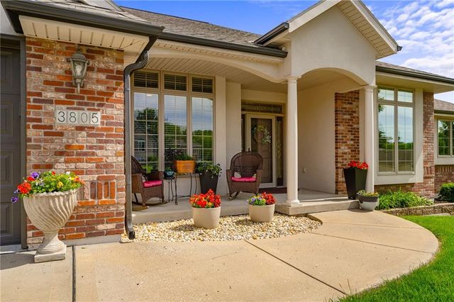3805 S Beatrice Drive, Independence, MO 64055