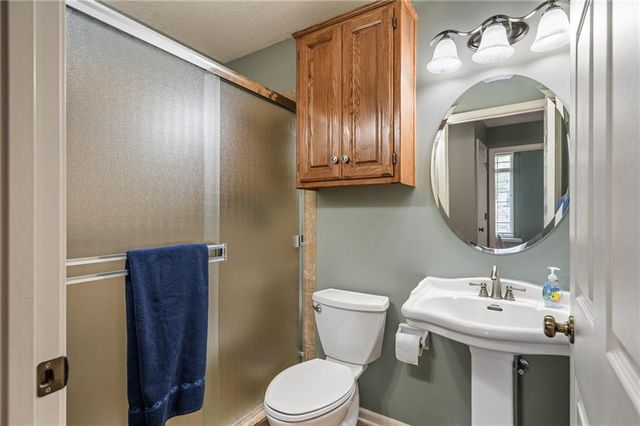 3805 S Beatrice Drive, Independence, MO 64055