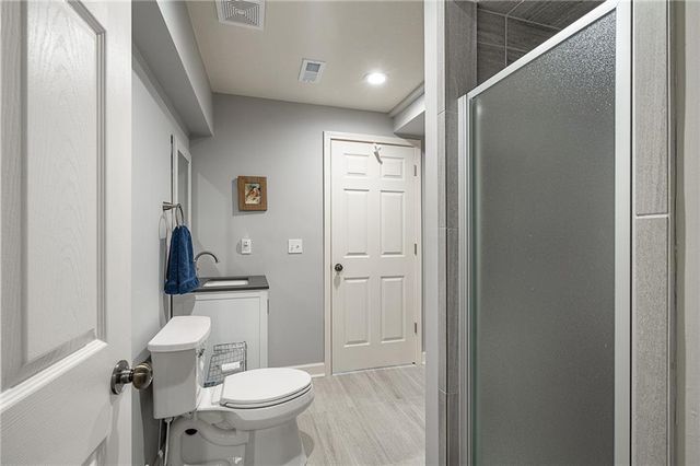 3805 S Beatrice Drive, Independence, MO 64055
