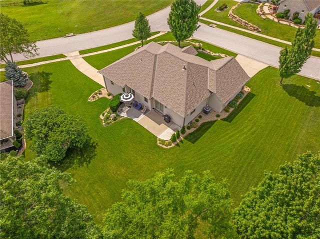 3805 S Beatrice Drive, Independence, MO 64055
