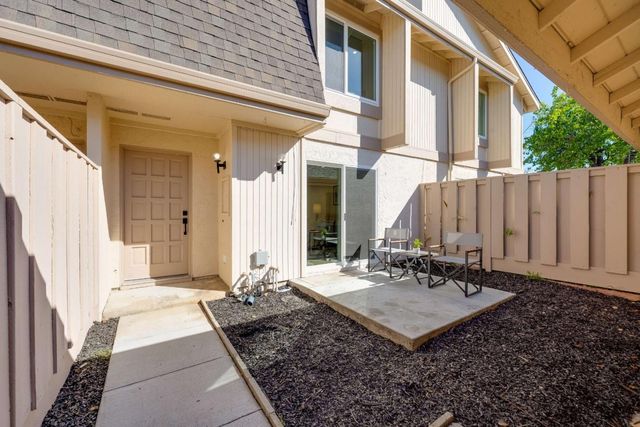 11032 Firethorne Drive, Cupertino, CA 95014