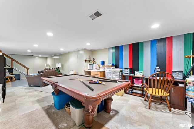 612 12TH Street, Silvis, IL 61282