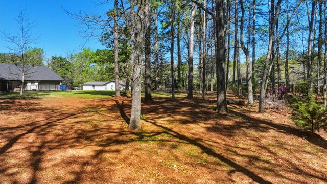 108 Mark Pl, Kilgore, TX 75662