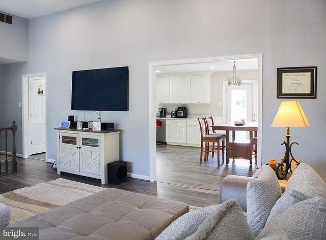 227 HYDE PARK PL, Yardley, PA 19067