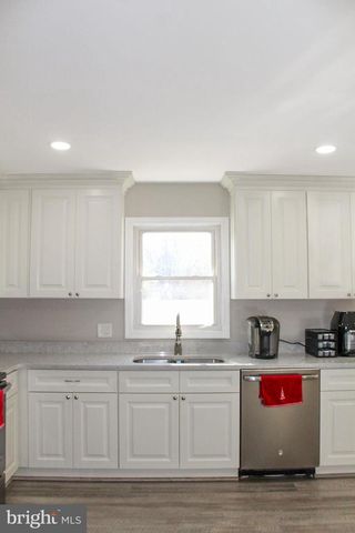 227 HYDE PARK PL, Yardley, PA 19067