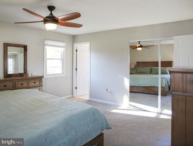 227 HYDE PARK PL, Yardley, PA 19067