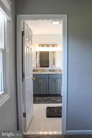 227 HYDE PARK PL, Yardley, PA 19067