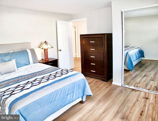 227 HYDE PARK PL, Yardley, PA 19067