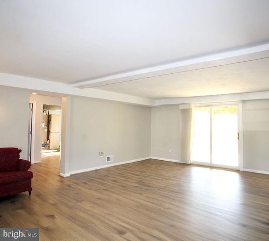 227 HYDE PARK PL, Yardley, PA 19067