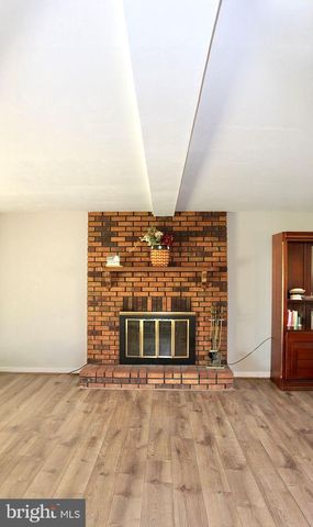 227 HYDE PARK PL, Yardley, PA 19067