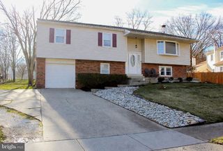 227 HYDE PARK PL, Yardley, PA 19067