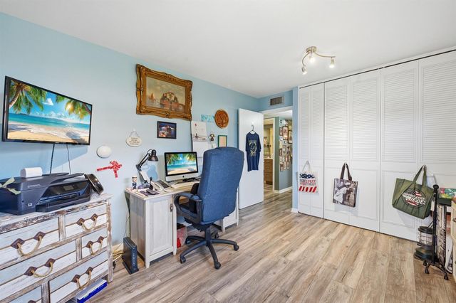 341 Seville O, Delray Beach, FL 33446