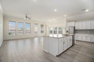 6616 Quiet Bay Court, Dickinson, TX 77539