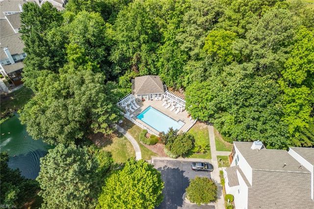 2056 Nicklaus DR, Suffolk, VA 23435