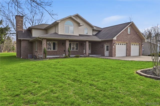 101 Strasmer Road, Cheektowaga, NY 14043