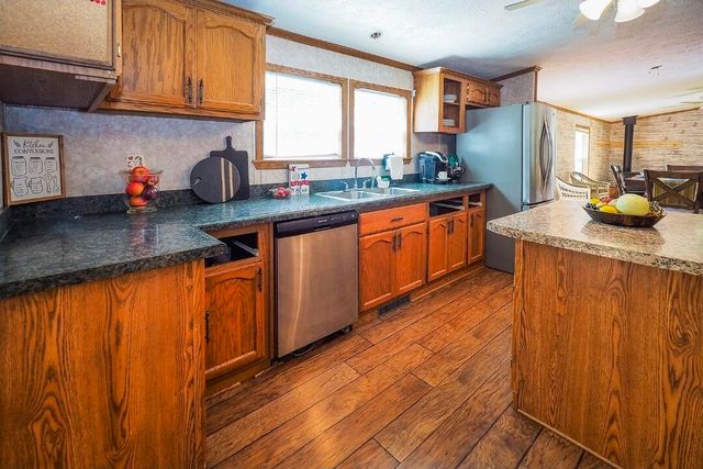 84 Thelen Drive, Cheshire Twp, MI 49055