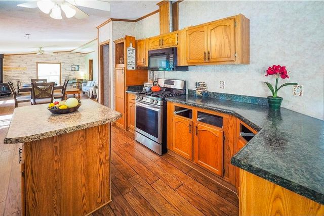 84 Thelen Drive, Cheshire Twp, MI 49055