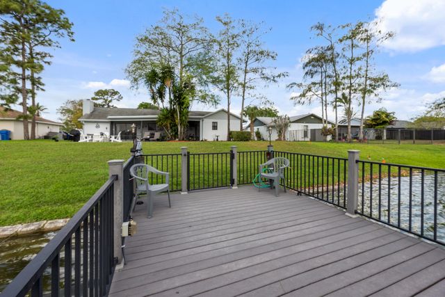 125 Parkwood Drive, Royal Palm Beach, FL 33411