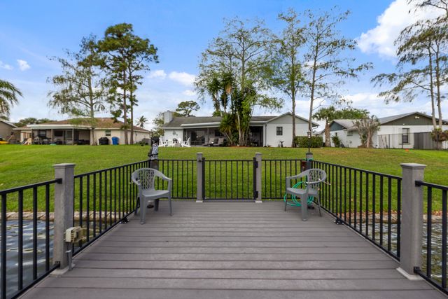 125 Parkwood Drive, Royal Palm Beach, FL 33411