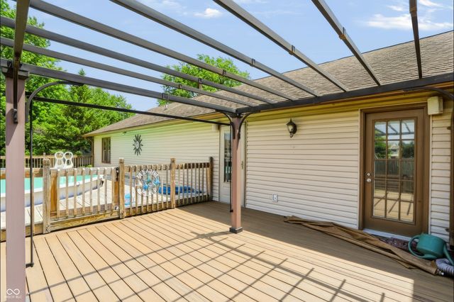1186 Madrid Road, Greenwood, IN 46143