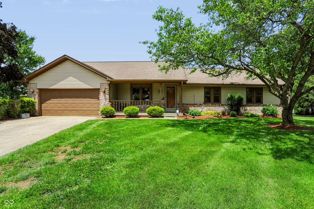 1186 Madrid Road, Greenwood, IN 46143