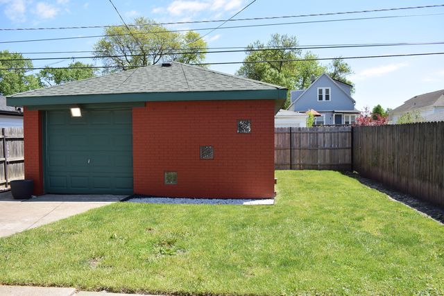 10941 S Kedzie Avenue, Chicago, IL 60655