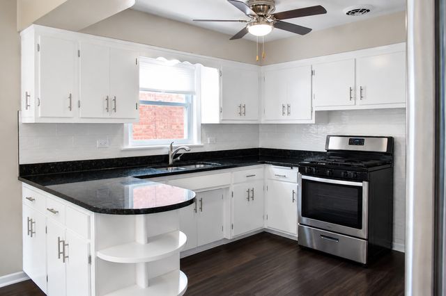 10941 S Kedzie Avenue, Chicago, IL 60655