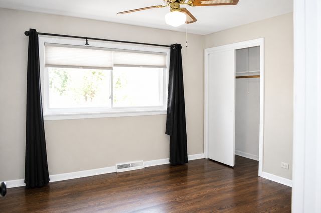 10941 S Kedzie Avenue, Chicago, IL 60655