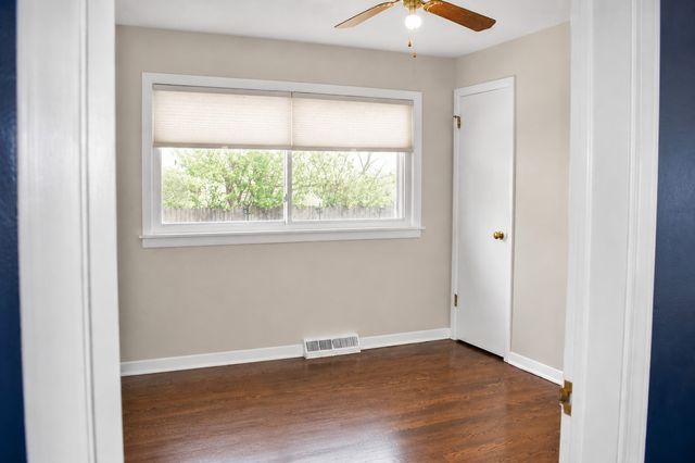 10941 S Kedzie Avenue, Chicago, IL 60655