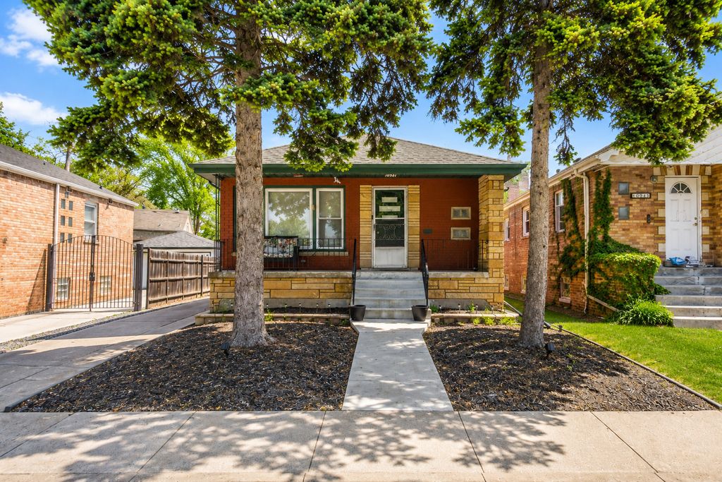 10941 S Kedzie Avenue, Chicago, IL 60655