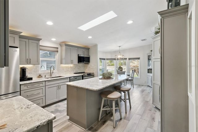 8568 BREEZE HILL DRIVE, Lake Wales, FL 33898