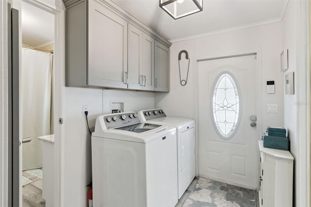 8568 BREEZE HILL DRIVE, Lake Wales, FL 33898