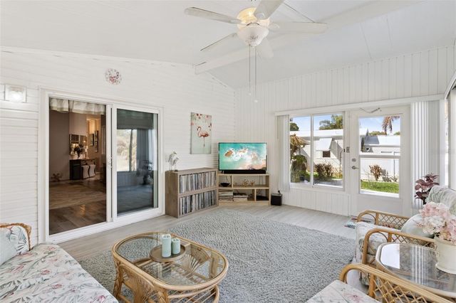 8568 BREEZE HILL DRIVE, Lake Wales, FL 33898