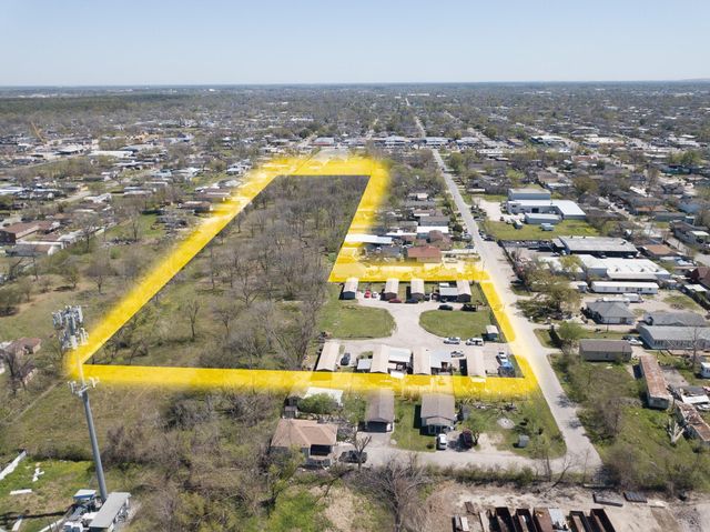 1703 & 0 Sunny Drive, Houston, TX 77093