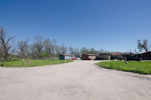 1703 & 0 Sunny Drive, Houston, TX 77093