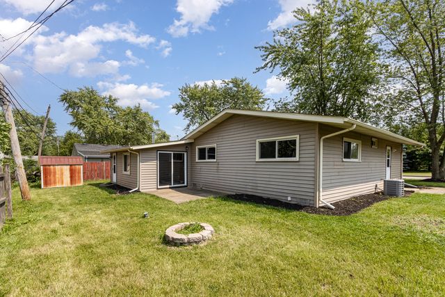 1220 Highland Avenue, Lockport, IL 60441
