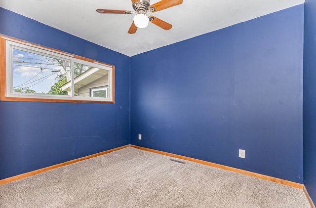 1220 Highland Avenue, Lockport, IL 60441
