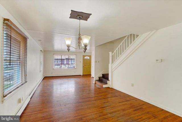 120 E JACKSON ST, York, PA 17401