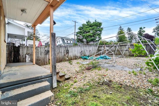 120 E JACKSON ST, York, PA 17401