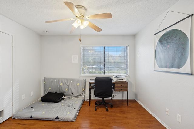 2300 Balsam Drive G105, Arlington, TX 76006