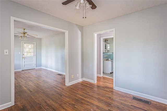 850 Red Barn Road, Acworth, GA 30102