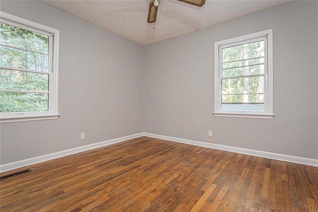 850 Red Barn Road, Acworth, GA 30102