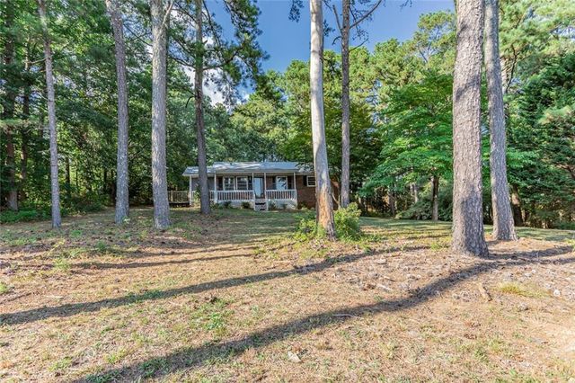 850 Red Barn Road, Acworth, GA 30102