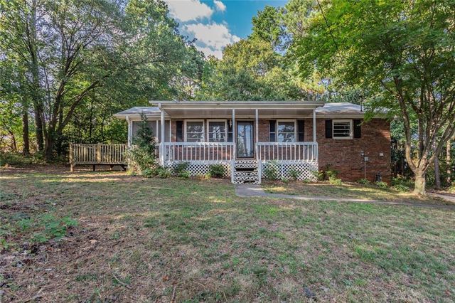850 Red Barn Road, Acworth, GA 30102