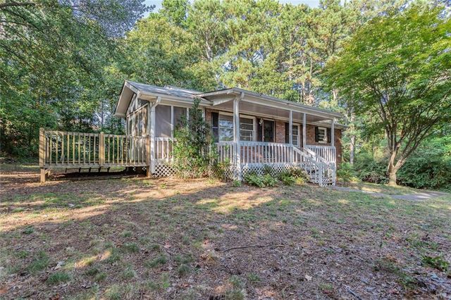 850 Red Barn Road, Acworth, GA 30102