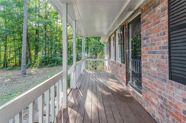 850 Red Barn Road, Acworth, GA 30102